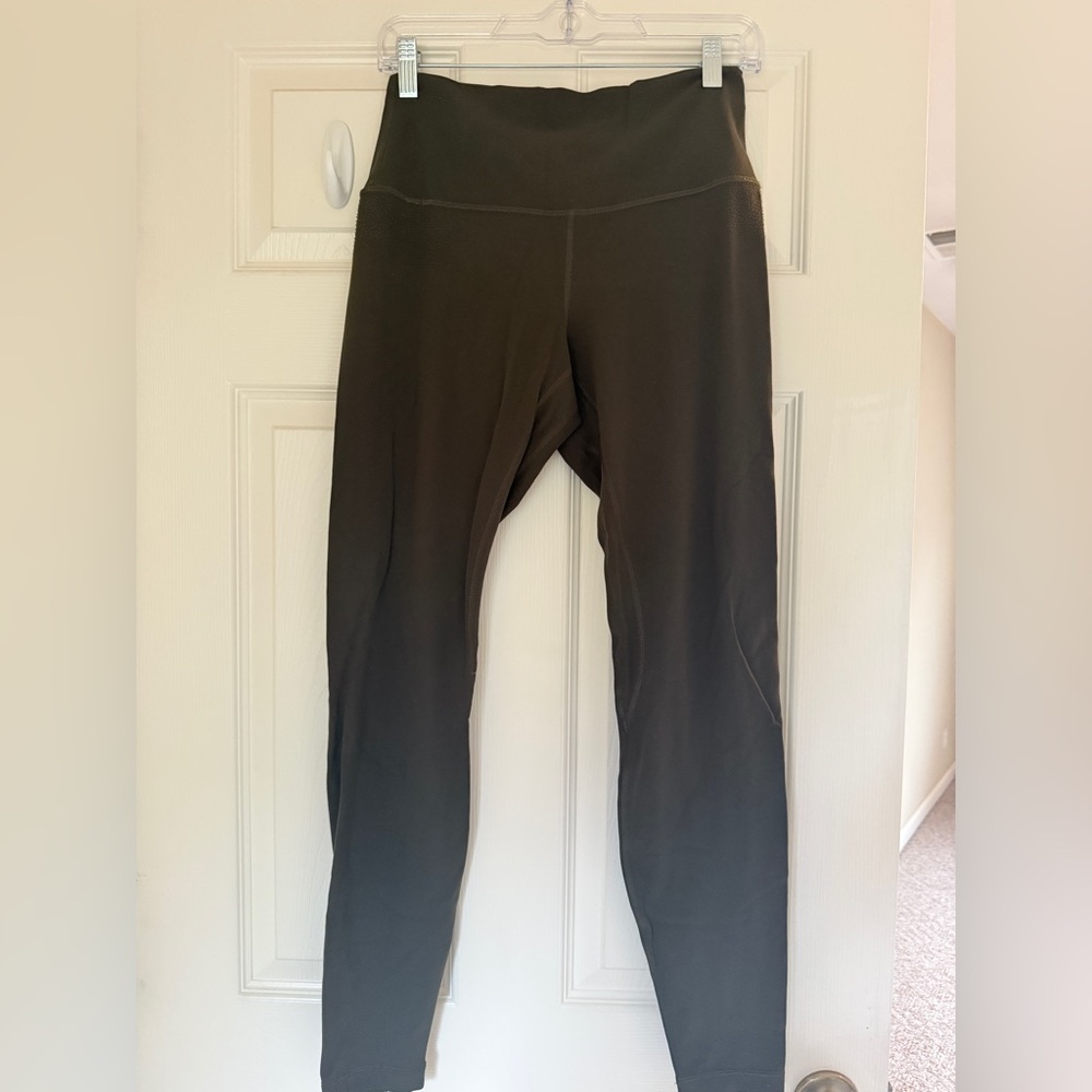 Lululemon Green align Leggings 8, 28 inch